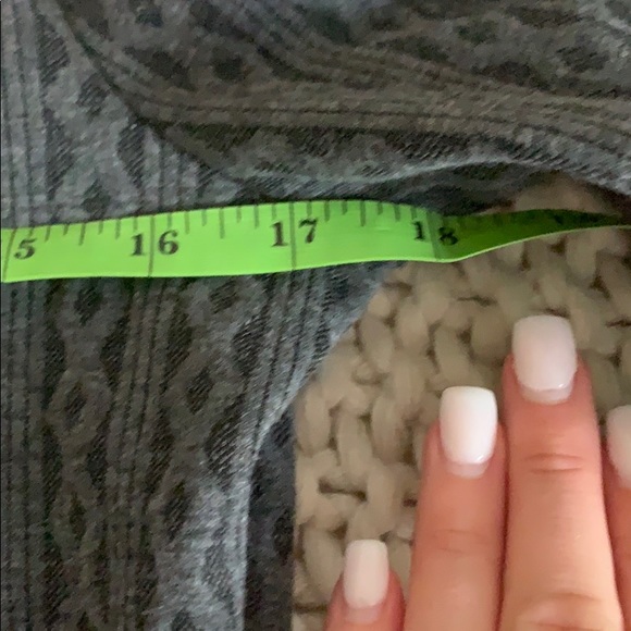 Jack by bb Dakota crop top - Picture 6 of 6